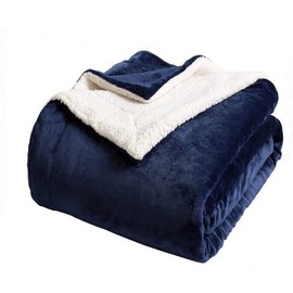 XGOPTS Large Dog Blanket Winter Thick Fluffy Blanket Throw Plush Bed Cover Soft Sleeping Pads Warm Washable Double Layer Blanket Fleece Flannel Throw for Medium Large Dogs 100 x 71cm Navy Blue