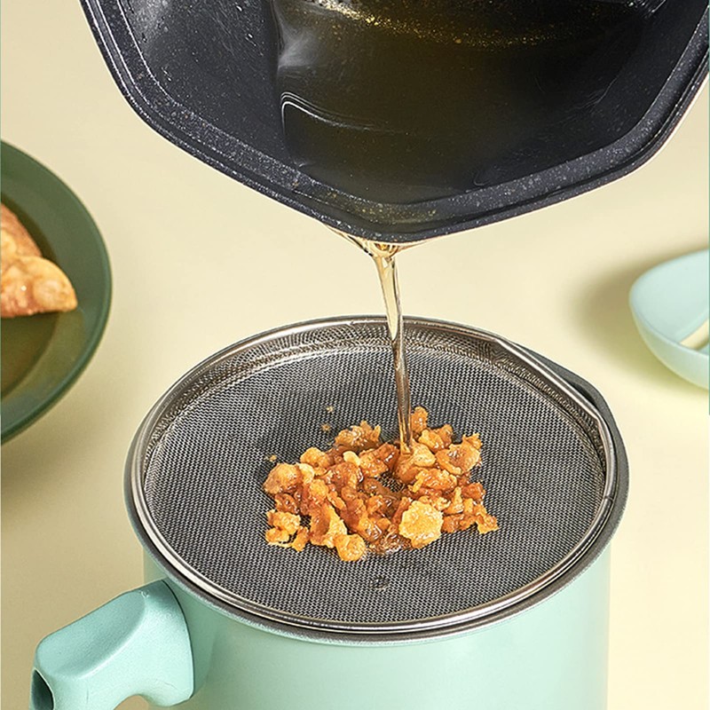 Bacon Grease Container with Strainer, 1.4L Oil Strainer Pot Iron