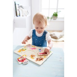 HABA 303183 - Greifpuzzle Oma Lenis Tiere , Holzspielzeug ab 12 Monaten , 8-teiliges Puzzle aus Holz mit bunten Tiermotiven , Mit großen Knöpfen zum Greifen