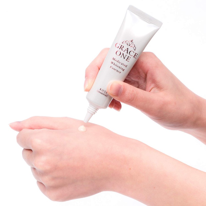 Kose Grace One Medicated Whitening Essence 1.1 oz (30 g)