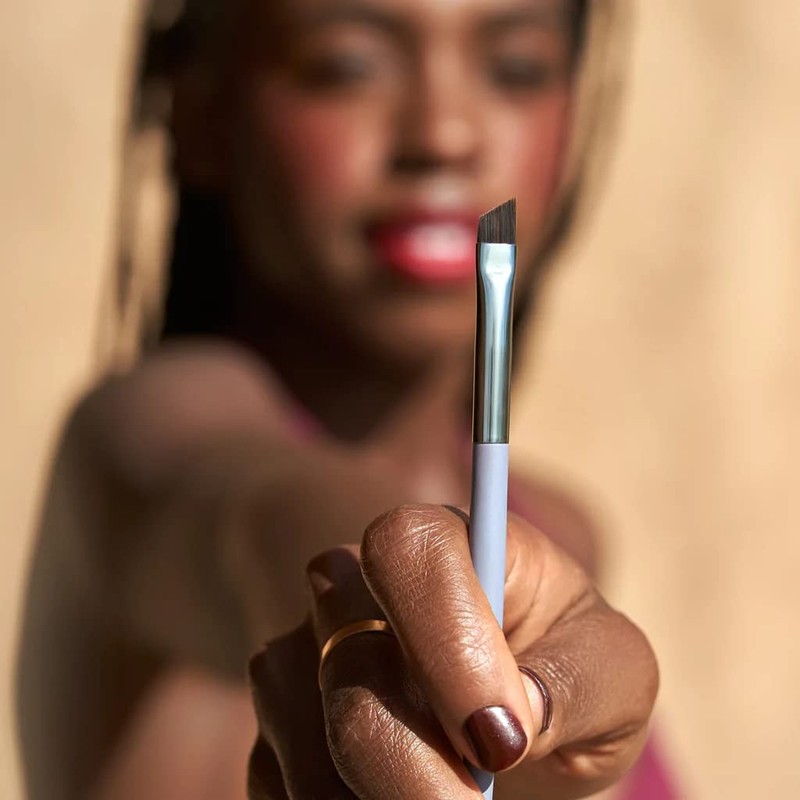 Vapour Beauty - Vegan Pro-Performance Precision Makeup Brush | Non-Toxic,