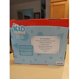 Kid Connecton 8 pc sound & light Doctor Play Set