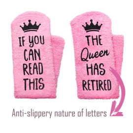 Veachog Best Funny Retirement Gifts for Women, Retirement Socks, Teacher Nurse Retired Gifts for Women Mom Coworker Female, The Queen Has Retired Pink, 6-15