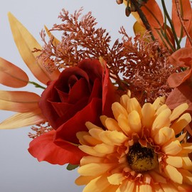 JARELING Silk Flowers with Vase, Artificial Flowers Arrangement with Glass Vase Faux Rose Daisy for Decoration Table Centerpiece (Daisy Orange)