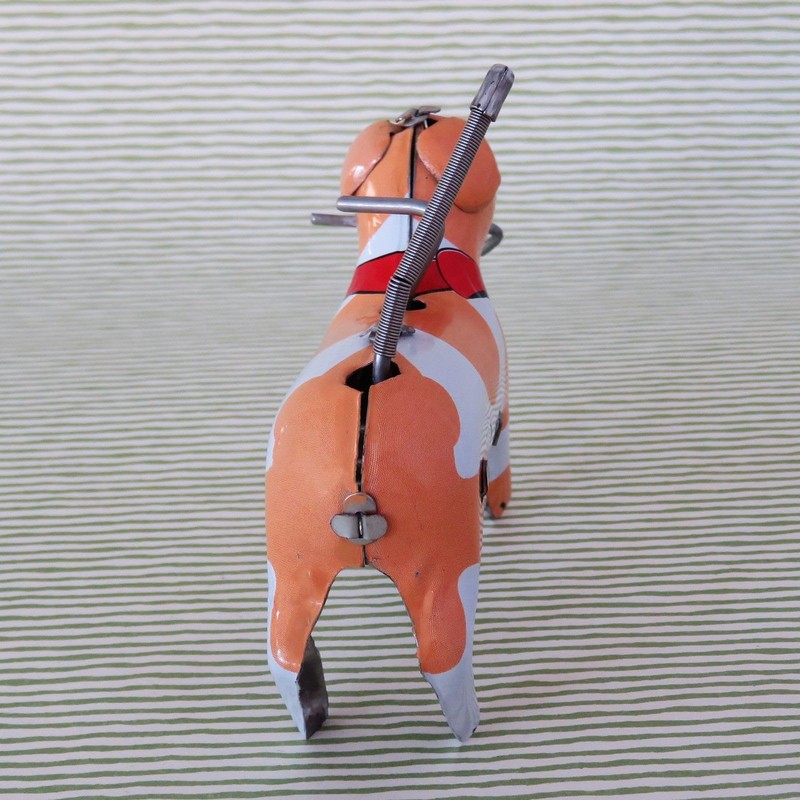 Freak Scene tin toy - collectable toys - Crazy Dog