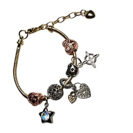 Gold star witch knot bracelet
