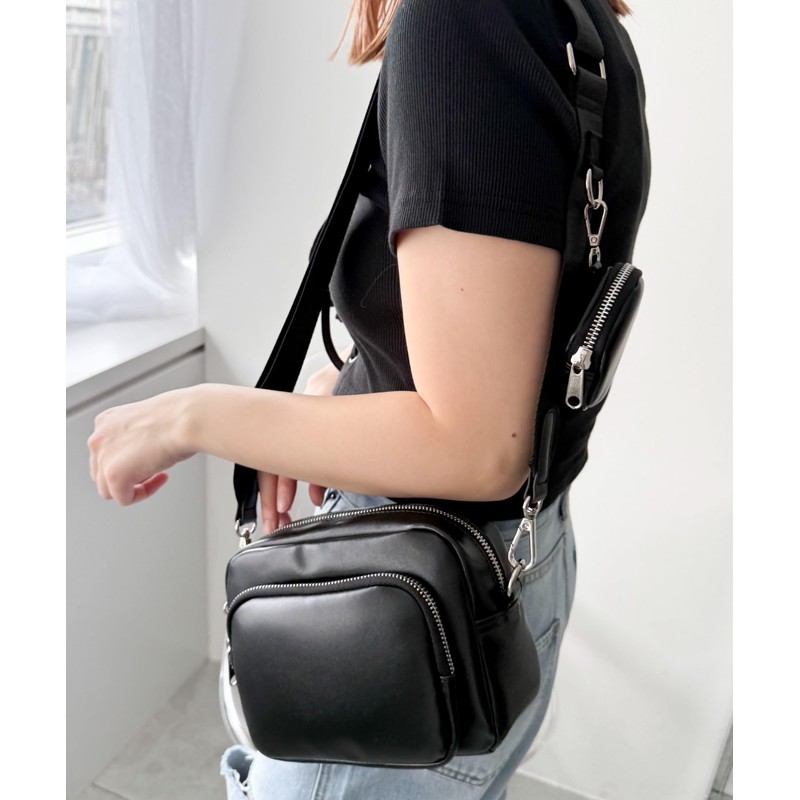 Wigo Women's Circle Square Shoulder with Pouch, Black
