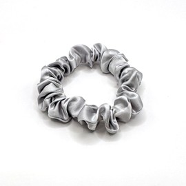 Silk Hair Rubber Hair Elastic Scrunchie Silk 100% Natural Silk Hair Elastic Hair Accessory Gentle to Hair Damage Reduction Trace Resistant SILK Hair Stopper Adult Stylish Cute (Silver Gray)