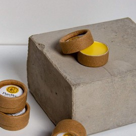 Lip Balm with Beeswax and Propolis in Natural Jar | Natural Lip Care Handmade in Baden-Württemberg | With Jojoba, Avocado and Apricot Kernel Oil | PureBee (Without Aroma)