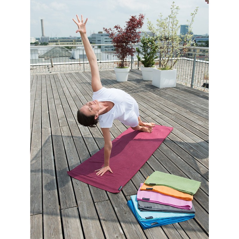Yogistar Yoga Towel De Luxe blue light blue