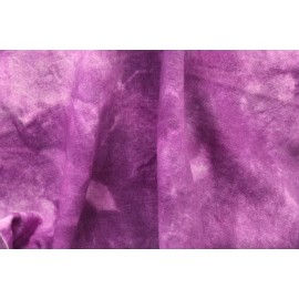 Unbranded CLEMATIS purple  HAND DYED RUG HOOKING WOOL  Fat 1/8  SPOTTED CUR