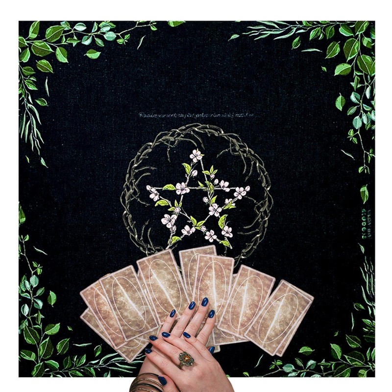 Tarot Card Table Cloth | 60x60CM Mysterious Thickened Oracle Card