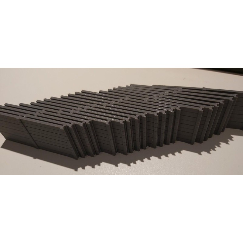 OO Gauge 20 x Model Railway Walls Tracking Fencing Security