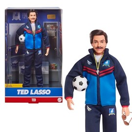 Barbie Muñeca Ted Lasso Entrenador con Chándal Azul AFC Richmond                                                                                      