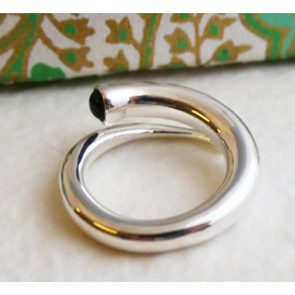 Onyx Sterling Silver Ring US Size 9 Diameter 19