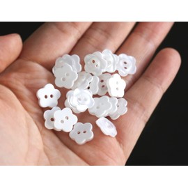 GANSSIA Flower Shape Buttons 11mm(0.44 inch) Translucent White Resin Button for Sewing Blouse Shirt DIY Scrapbooking Pack of 100pcs