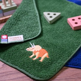 TOWEL COMPANY Imabari Towel Handkerchief, 8.7 x 8.7 inches (22 x 22 cm), Gift, Embroidery, Dinosaur World (Triceratops (Evergreen))