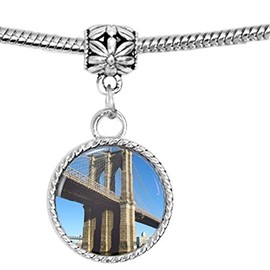 Arthwick Store Brooklyn Bridge Charm Pendant Bracelet