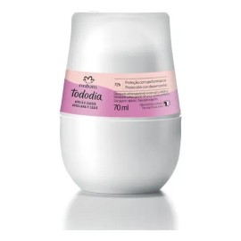 Desodorante Antimanchas Rollon Avellana Y Casis 70ml-natura
