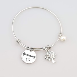 BEKECH Grammy Bracelet Grandma Grammy Charm Expandable Wire Bangle Mothers Day Grandma Gifts Nana Gifts (Grammy Bracelet)