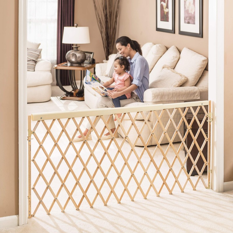 Evenflo Expansion Walk-Thru Room Divider Baby Gate, Natural Wood