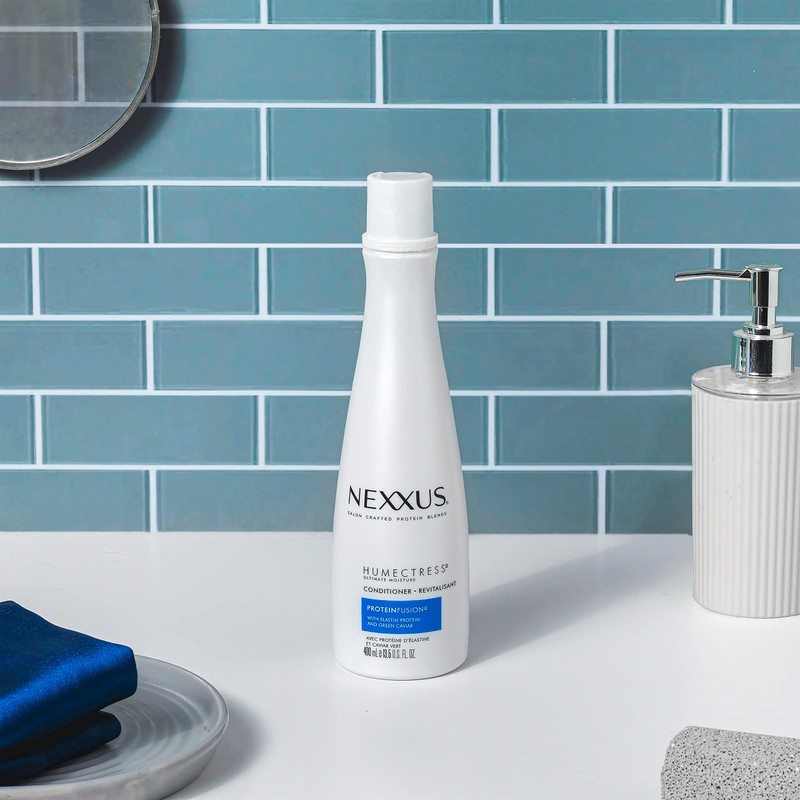 Nexxus HUMECTRESS Conditioner for Ultimate Moisture for Dry Hair Powered