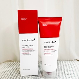 Medicube NEW Medicube Red Clear Capsule Body Lotion 230ml / NEW 메디큐브 레드 클리어 캡슐 바디로션 230ml