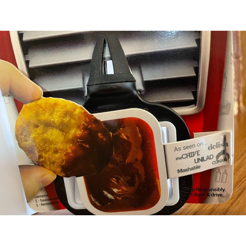 Saucemoto DIP CLIP, An in-car cup holder for ketchup &