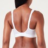 Triumph Women's Triaction Gravity Lite N Ex Sports Bra, White,