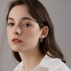 LILIE&WHITE Women's Elegant Set of 3 Stud Earrings for Women, Timeless Design with Zirconia, Perfect for Everyday Use and Special Occasions, Golden Earrings in Modern Style Gift, Copper