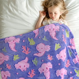 Axolotl Blanket Glow in The Dark Animal Throw Blanket Soft Cozy Salamander Fleece Bedding Blanket Axolotl Gifts Decor Stuff Toys for Kids Boys Girls