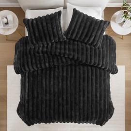 Madison Park Queen Comforter Set Reversible Faux-Fur Plush Comforters for Queen Size Bed, All Season Luxurious Ribbed Velvet Comforters Queen Size Bedding Set, Jasmine, Full/Queen, Black 3 Piece