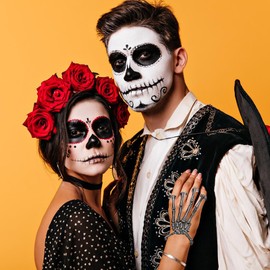 Skeleton Hand Bracelet Finger Knuckle Rings Set for Women Skull Punk Wristband with Punk Finger Skeleton Ring Hallowmas Gifts Jewelry (Black Set)