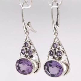 Amber America Facetted Natural Oval Purple AMETHYST Post Earrings 925 STERLING SILVER #13e