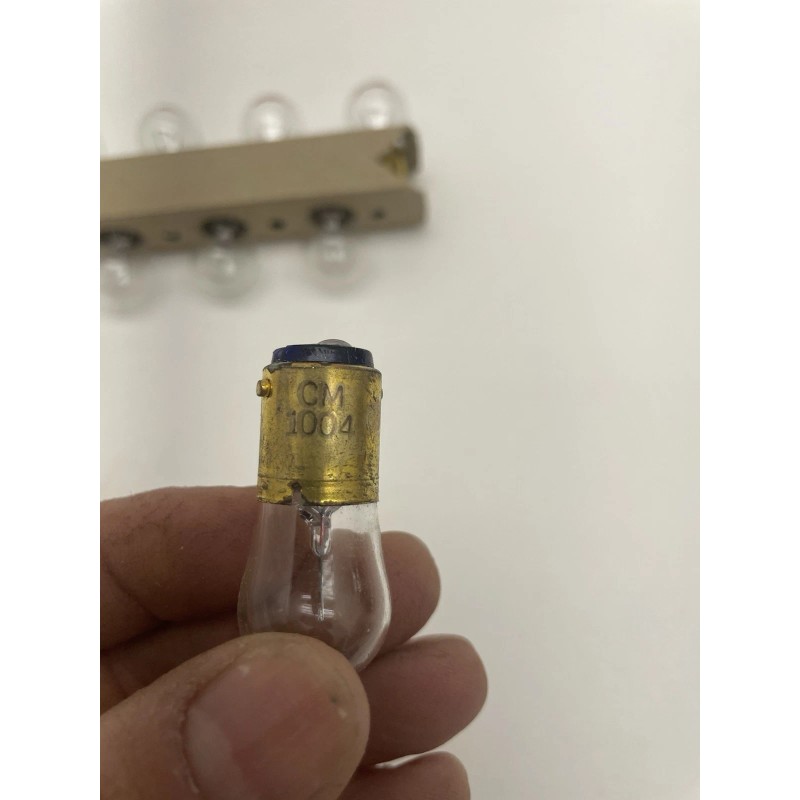 chicago miniature Lamps By Chicago Miniature - CM #1004 Pack