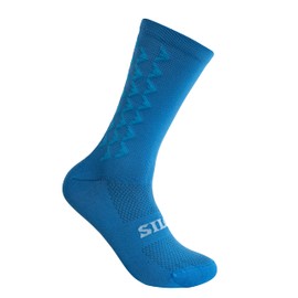 SILCA - Calcetines altos de ciclismo Aero – Calcetines súper delgados unisex, calcetines aerodinámicos diseñados para ganancias marginales Aero, puños de 19,5 cm, Azul Cian, Medium
