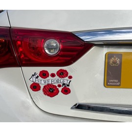 Poppy Montage with "Lest we forget" banner through the center Flower Decals Car Stickers Graphics Wall Window Decorations Art (150 x 100mm)
