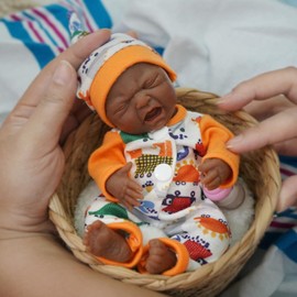 Crying Baby Reborn Baby Doll Black,7" Silicone Doll Mini Realistic Newborn Baby Dolls Silicone Full Body Stress Relief for Feeding Accessories Gift Box（Girl）