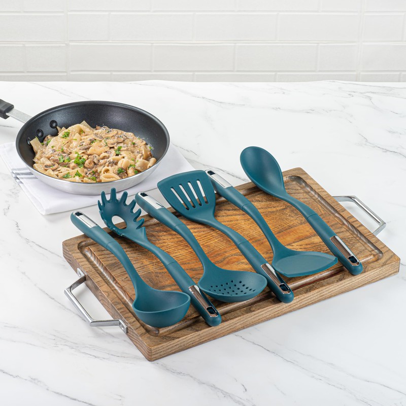 Restaurantware-Met Lux Kitchen Utensil Set, 1 Silicone Utensil Set -