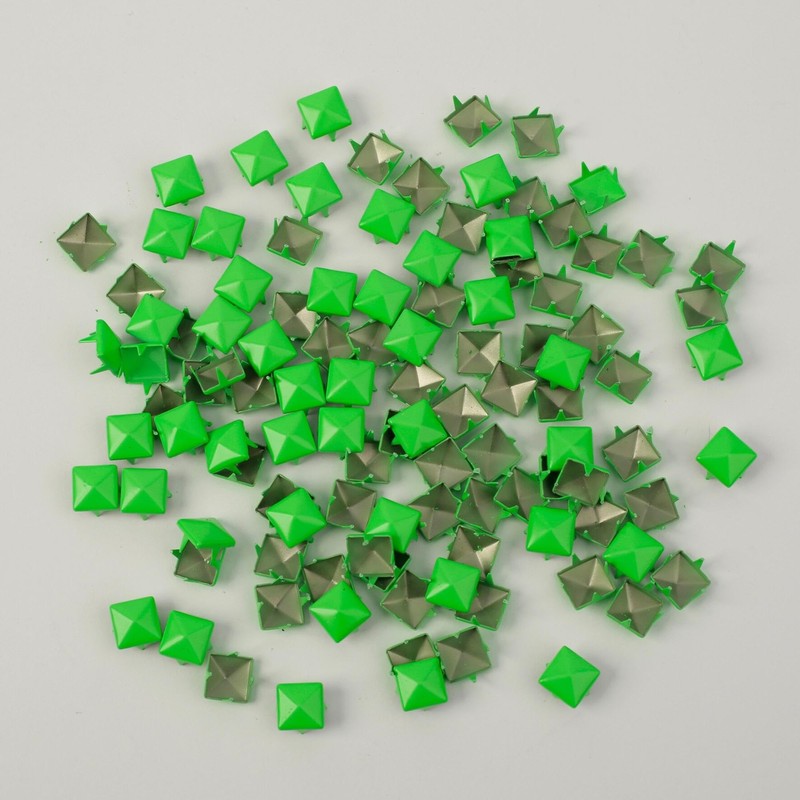 100 PCS Metal Square Rivets with Spikes - Punk Rivet