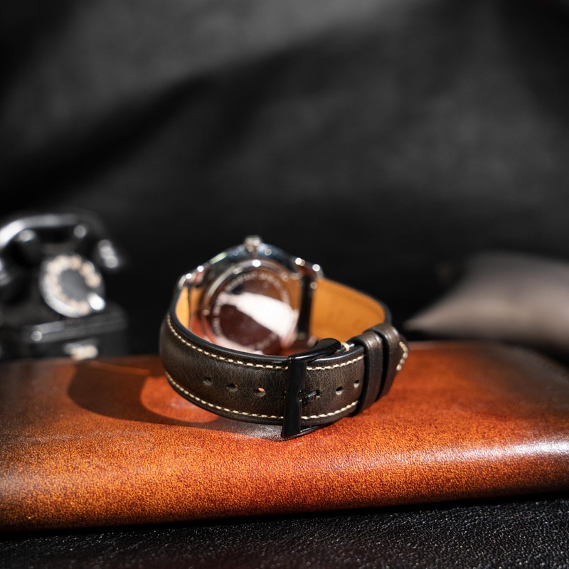 Gomvadr Quick Release Leather Watch Band,Vintage Oil-tanned Pull-up Leather Strap