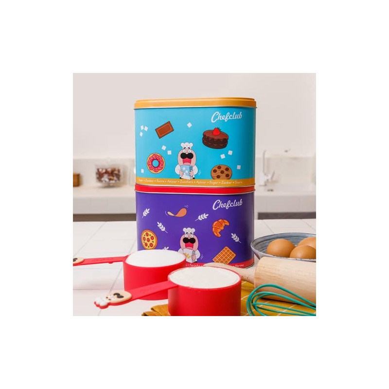 Chefclub Flour Can: This handy flour tin is designed for