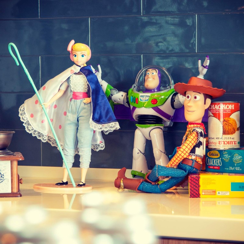 Toy Story 4 Real Size Talking Figure Woody (Total Length:
