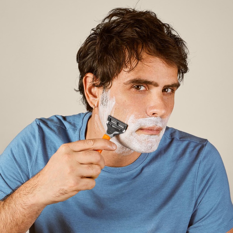 Harry's Razors for Men - Men's Razor + 13 Razor