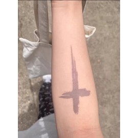 2 Pcs Black Herbal Cross Arm Tattoo Stickers,Men And Women Effect is Vivid of Temporary Tattoos Fake Tattoos for the Beach or Pool,Rave Parties,Nightclubs,School Party,Holiday,Body Temporary Tattoos