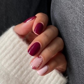 Short Press on Nails Square Red Fake Nails with Floral Design Spring False Nails Wine Red Flower Nails Press ons Extra Short Gel Acrylic Nails Cute Glue on Nails Daisy Stick on Nails for Women 24Pcs