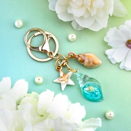 VIESUJI Seashell Ocean Keychain Bag Charms for Women Beach Keychain for Handbags Purse Tote Backpack for Women Girls(Blue)