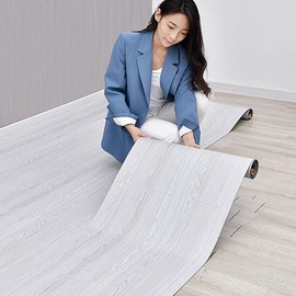 2 Rolls Extra-Wide 15.7'' Peel and Stick Floor Tiles FOGZUVR: Self-Adhesive Thick Vinyl Flooring, Wood Grain Modern Large Plank for Bathroom & Kitchen, Durable Waterproof (Paleish Grey‌,118''x15.7'')