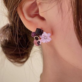 Zeshimb Purple Crystal Flower Earrings Small Square Crystal Earring Stud Cubic Zirconia Flower Stud Earrings Vintage Moonstone Flower Clusters Earrings Wedding Earrings Jewelry for Women Girls