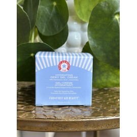 First Aid Beauty Hydrating Dewy Gel Cream Moisturizer w/ Hyaluronic Acid *READ*